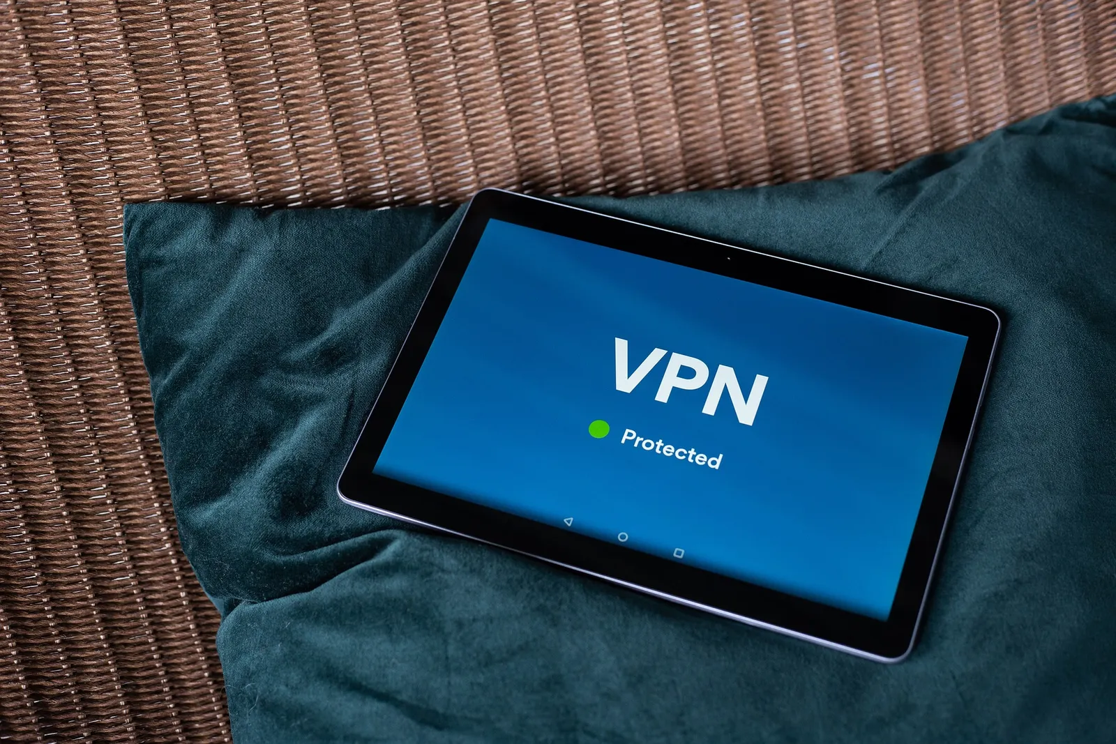 Support image depicting VPN to Improve Access Controls for Remote Working